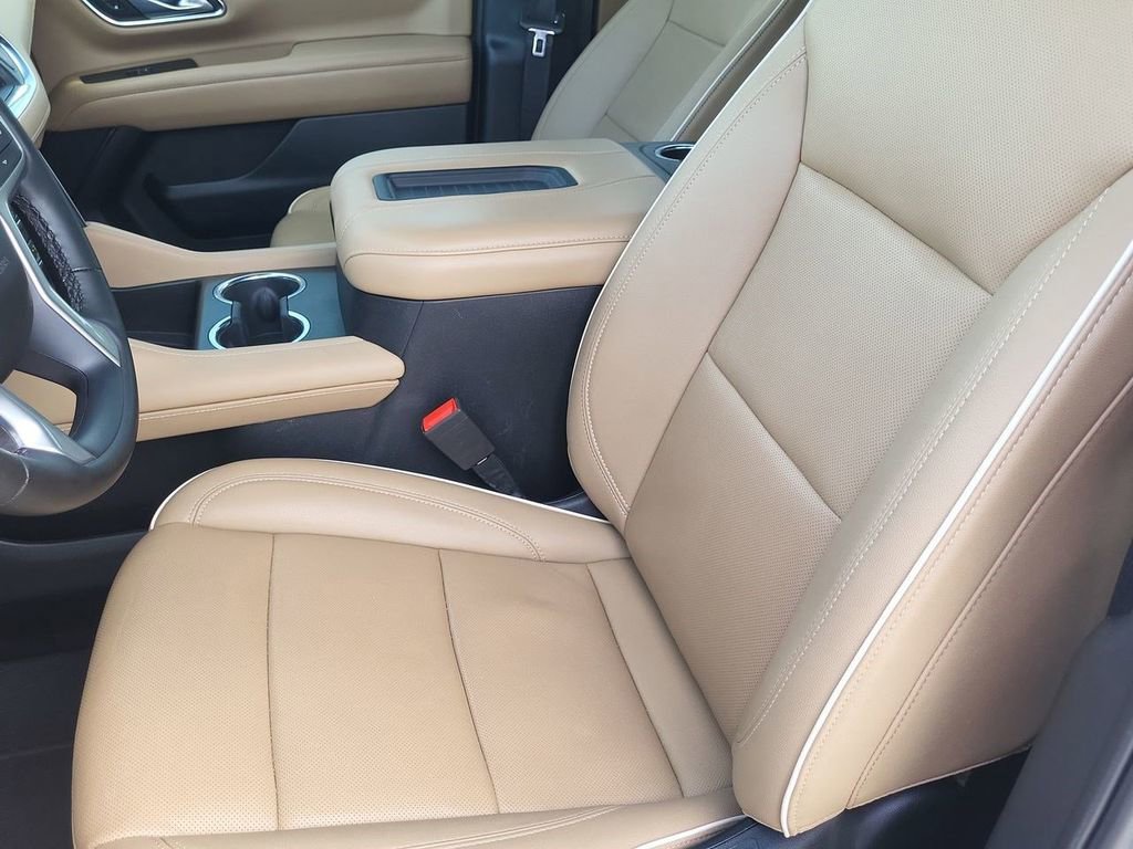 Used 2023 Chevrolet Tahoe Premier image 25