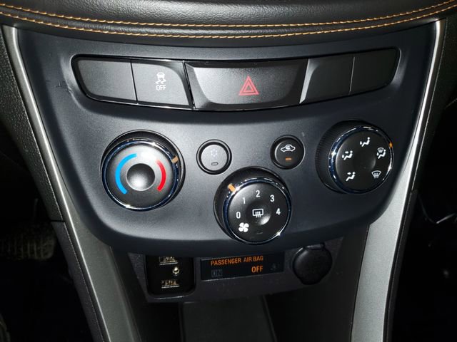 Used 2017 Chevrolet Trax LT w/ LT Convenience Package image 19