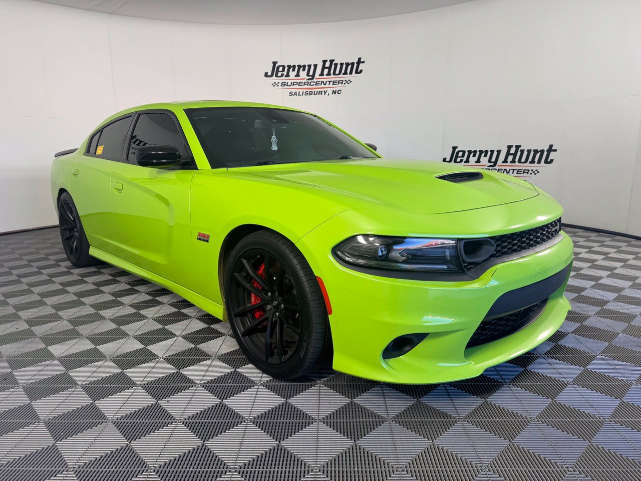 Used 2023 Dodge Charger Scat Pack w/ Dynamics Package RWD image 5
