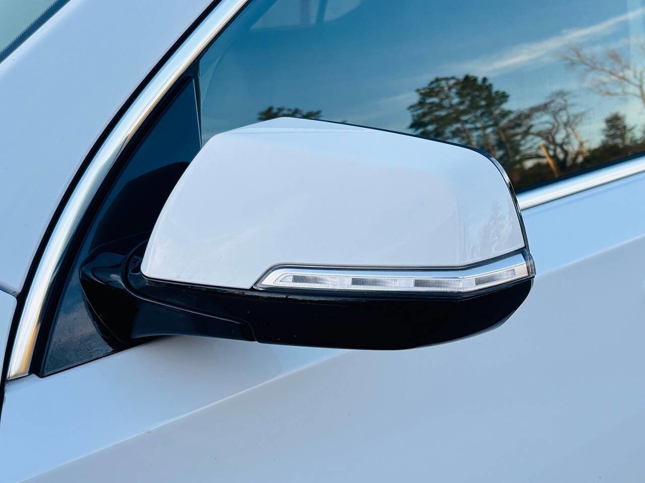 Used 2019 Chevrolet Traverse LT image 13