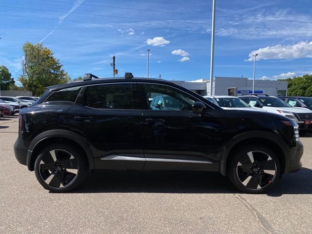 New 2026 Nissan Kicks SR w/ Cold Weather Package image 6