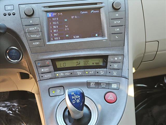 Used 2015 Toyota Prius Two FWD image 19