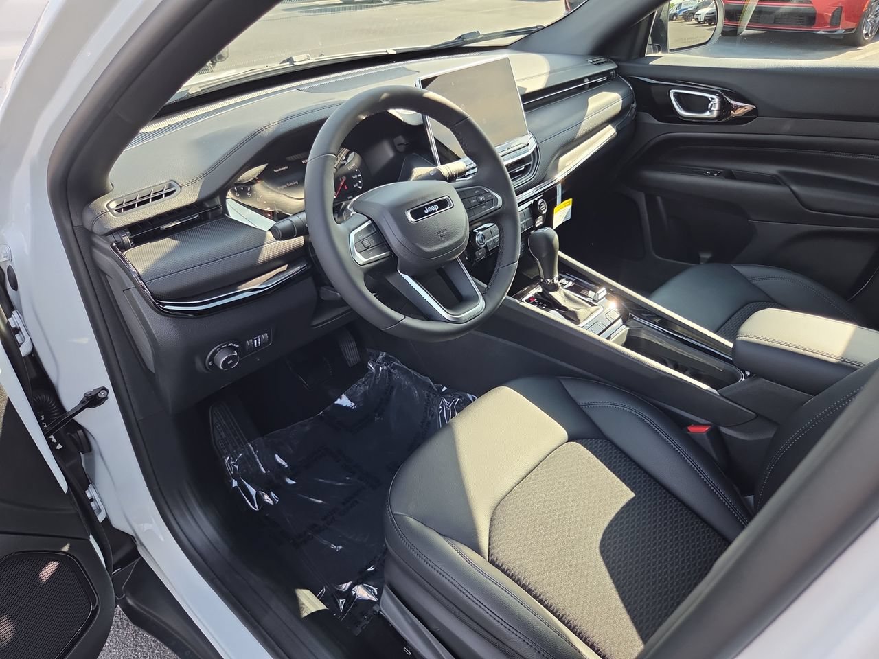 New 2026 Jeep Compass Latitude AWD/4WD image 16