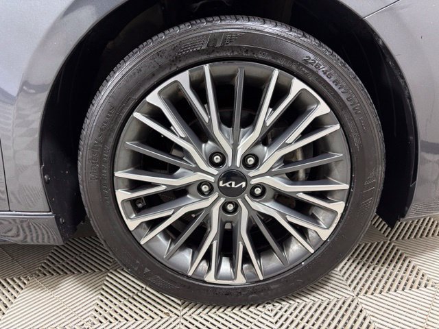 Used 2022 Kia Forte GT-Line w/ GT-Line Technology Package FWD image 24