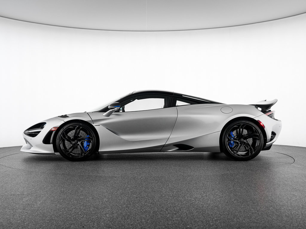 New 2027 McLaren 750S RWD image 4