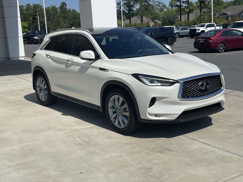 Used 2022 INFINITI QX50 Luxe FWD image 4