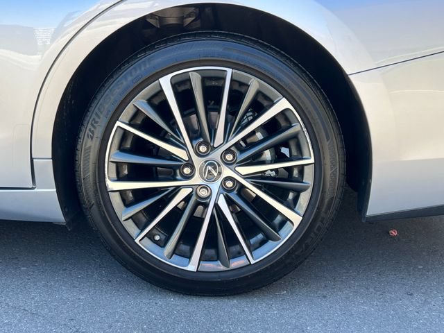 Certified 2025 Lexus ES 350 w/ Premium Package FWD image 12