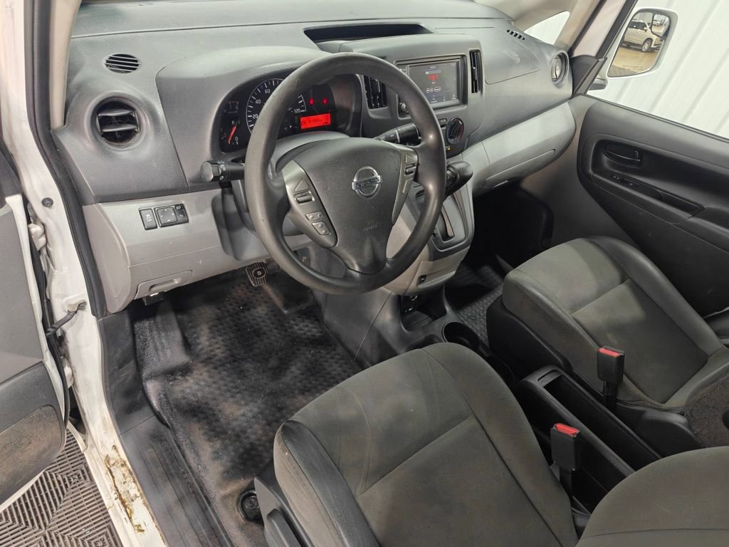 Used 2020 Nissan NV200 SV w/ Back Door Glass Package image 4