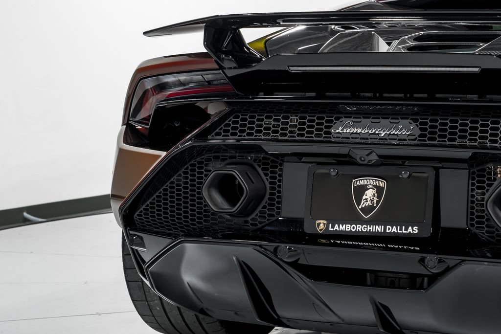 Used 2024 Lamborghini Huracan Tecnica RWD image 50