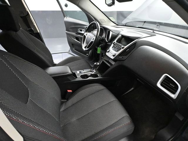 Used 2017 Chevrolet Equinox LT w/ Convenience Package image 41