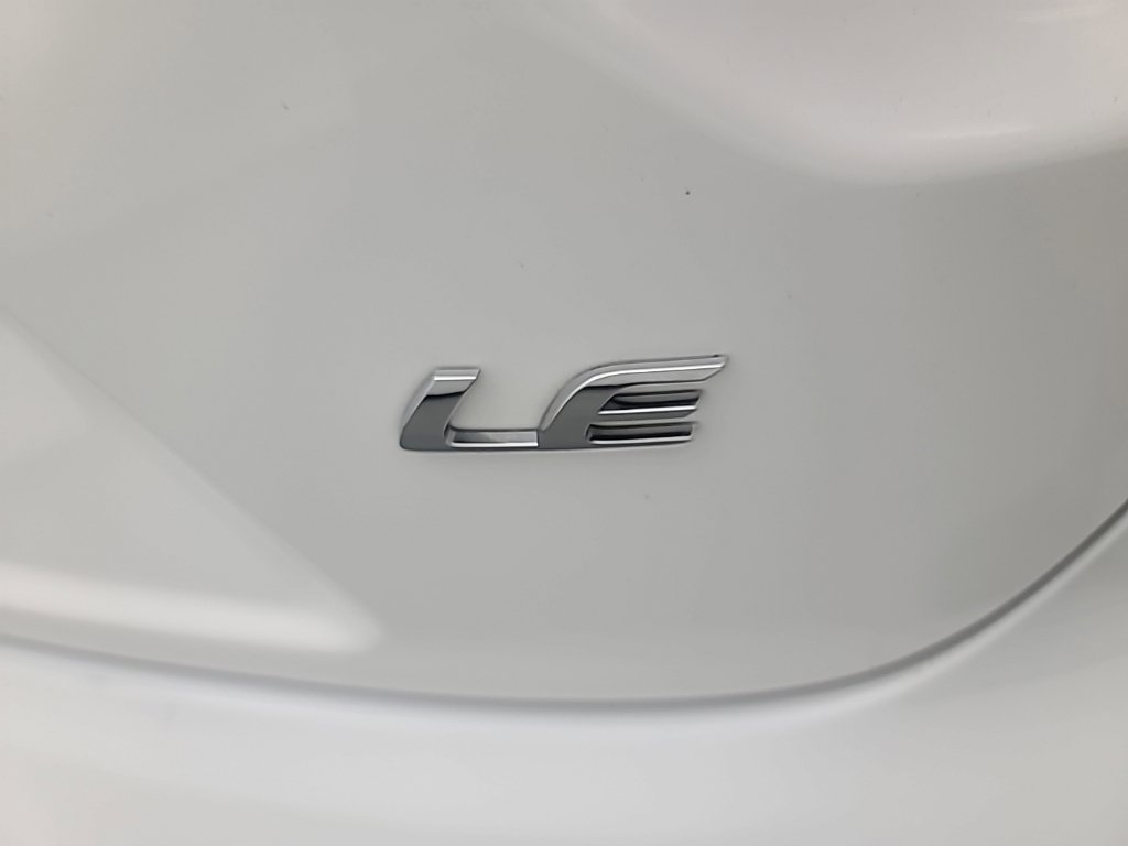 Used 2025 Toyota Corolla LE FWD image 13