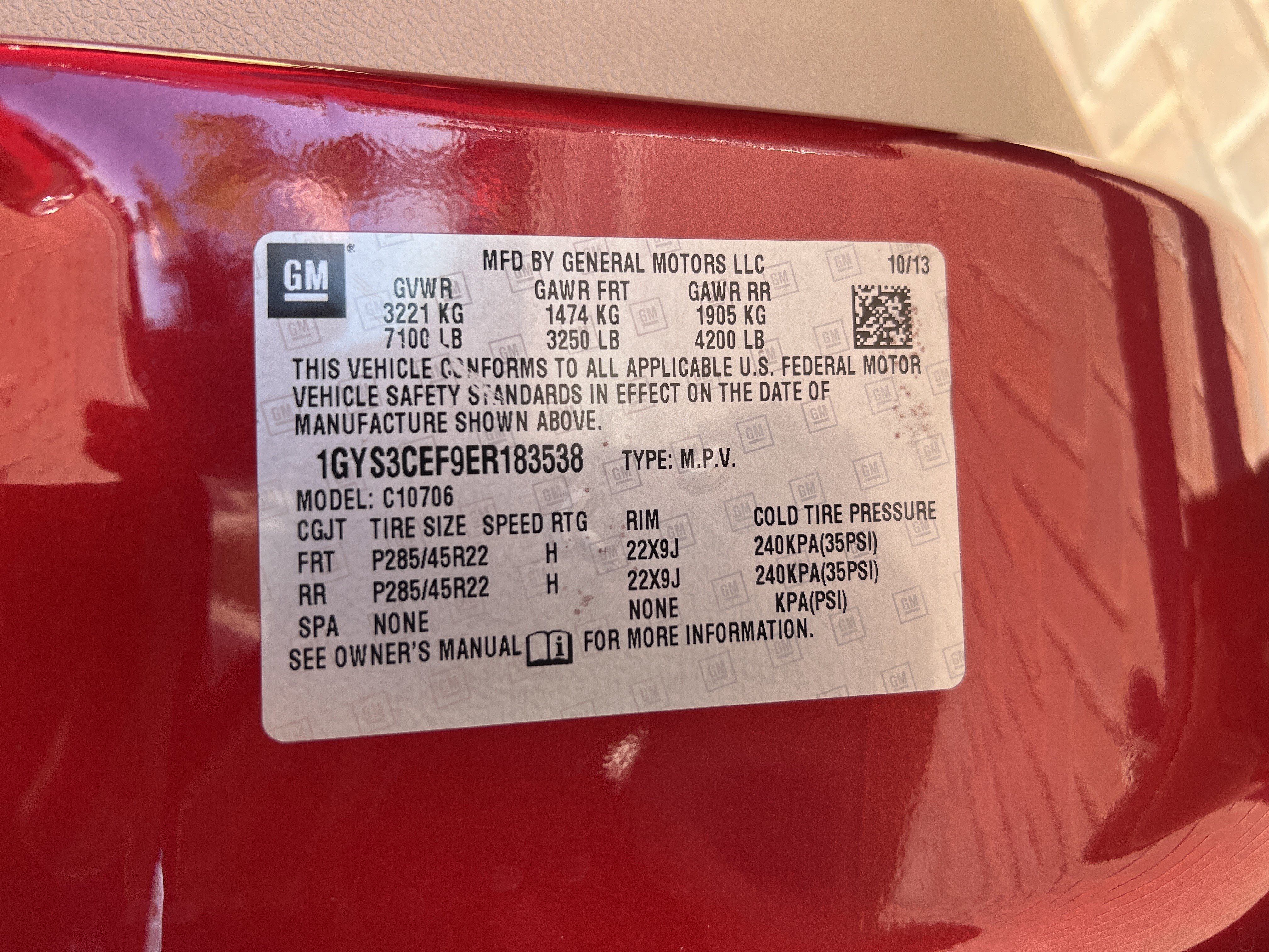 Used 2014 Cadillac Escalade Premium image 36