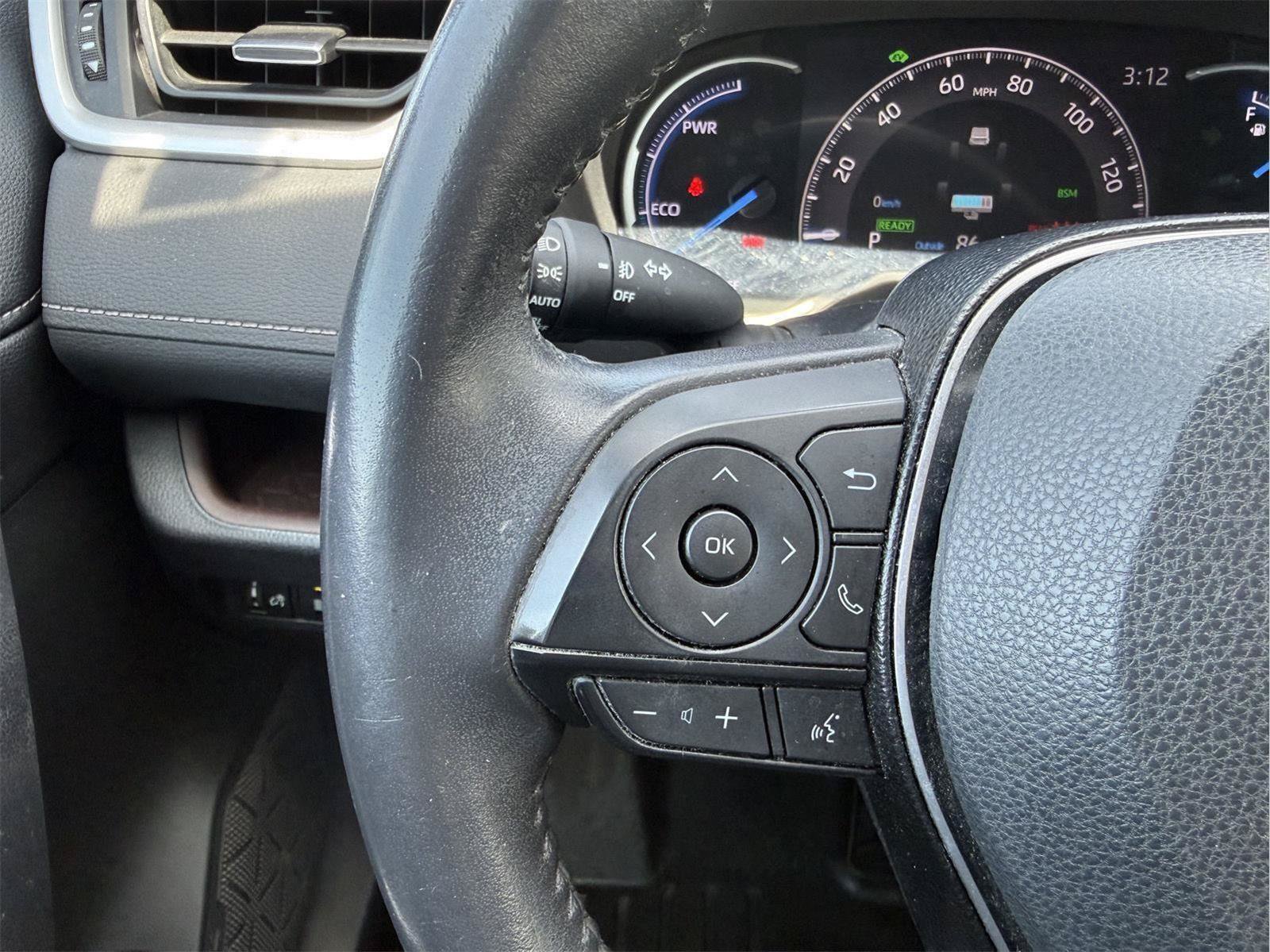 Used 2019 Toyota RAV4 Limited w/ Carpet Mat Package AWD/4WD image 15