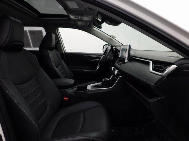 Used 2022 Toyota RAV4 Limited image 39