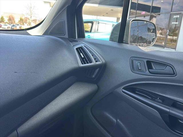 Used 2021 Ford Transit Connect XL image 18