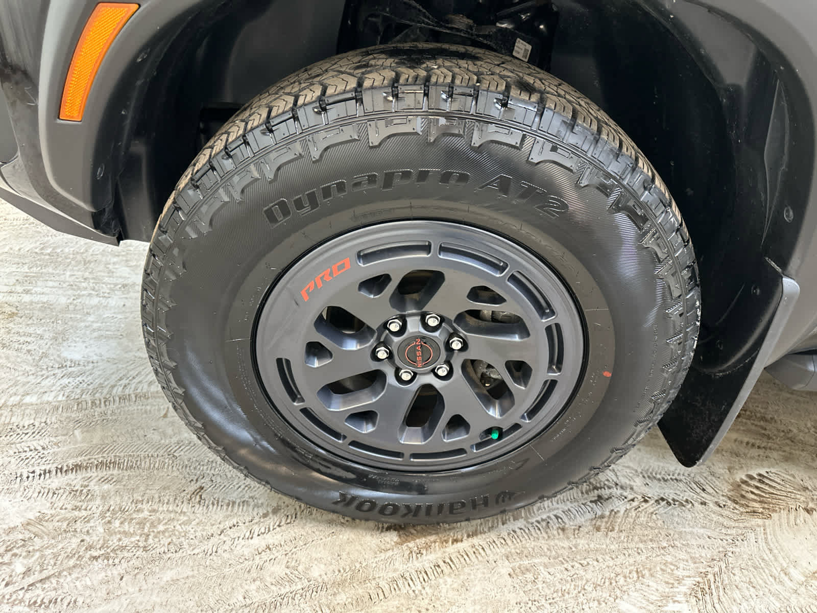 Certified 2025 Nissan Frontier PRO-4X w/ Pro Convenience Package image 10