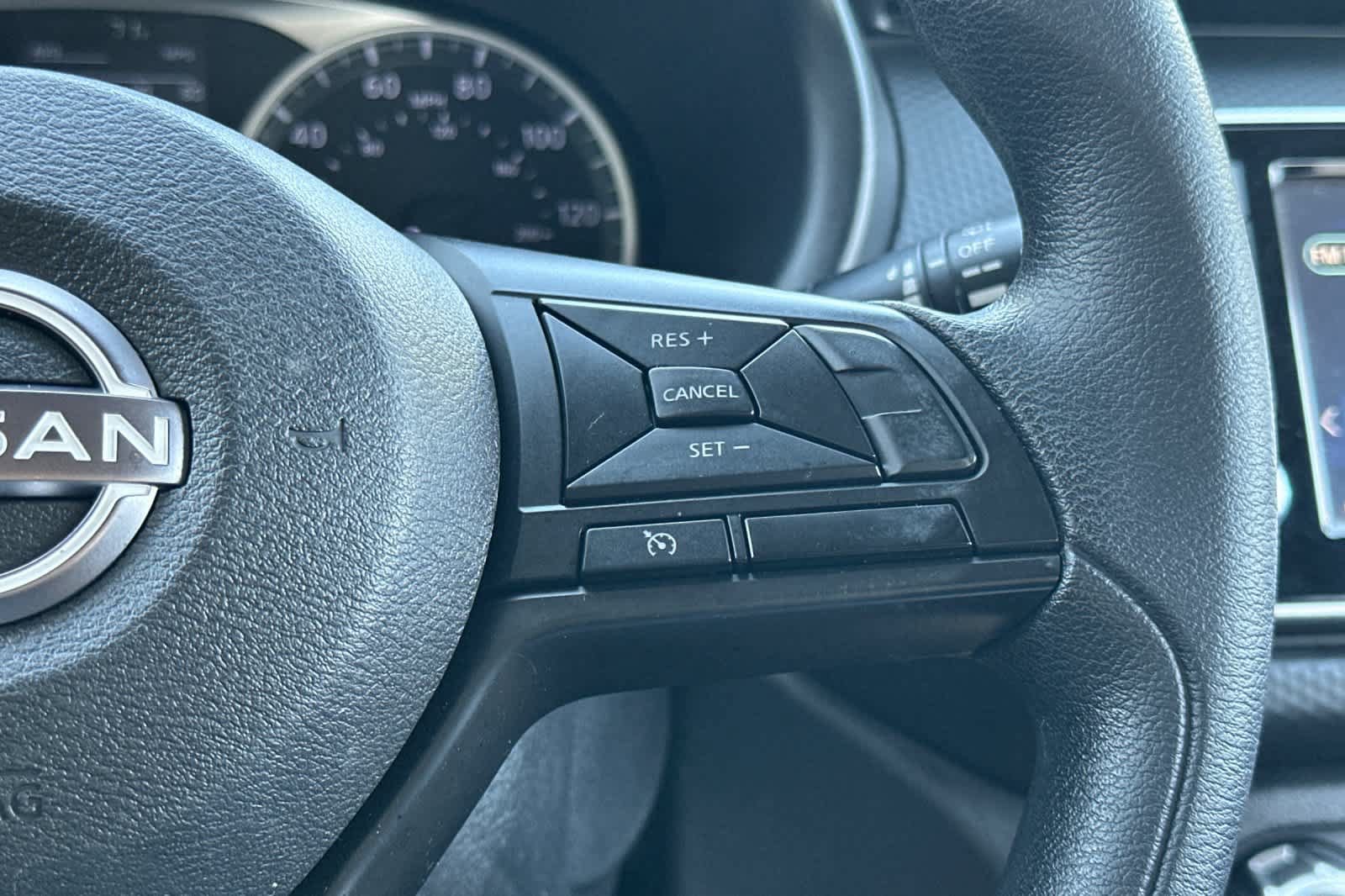 Certified 2025 Nissan Kicks Play S FWD image 28