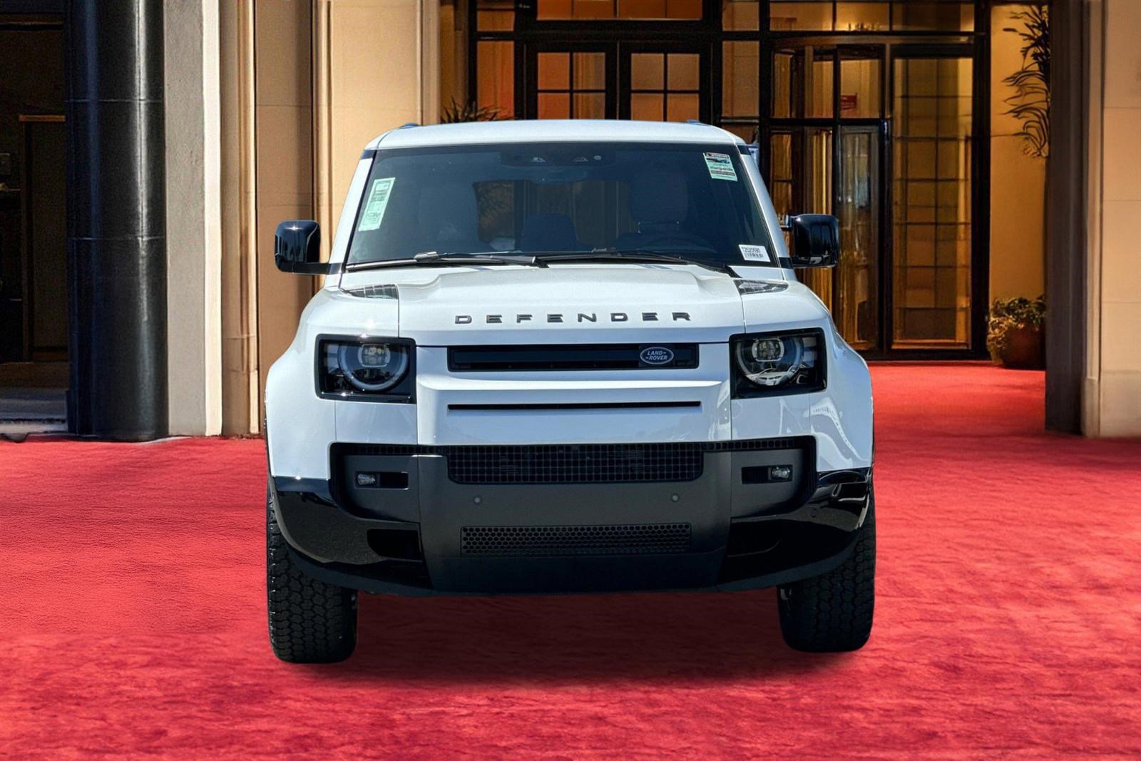 New 2026 Land Rover Defender 110 X-Dynamic SE AWD/4WD image 5