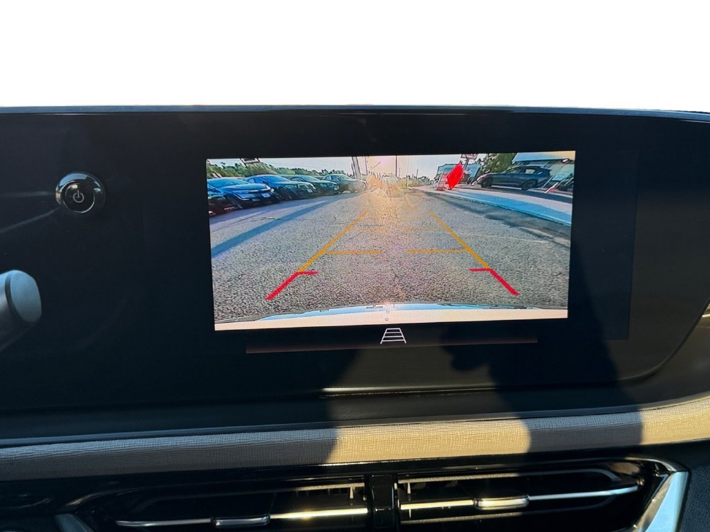 Used 2024 Buick Envista Avenir FWD image 22