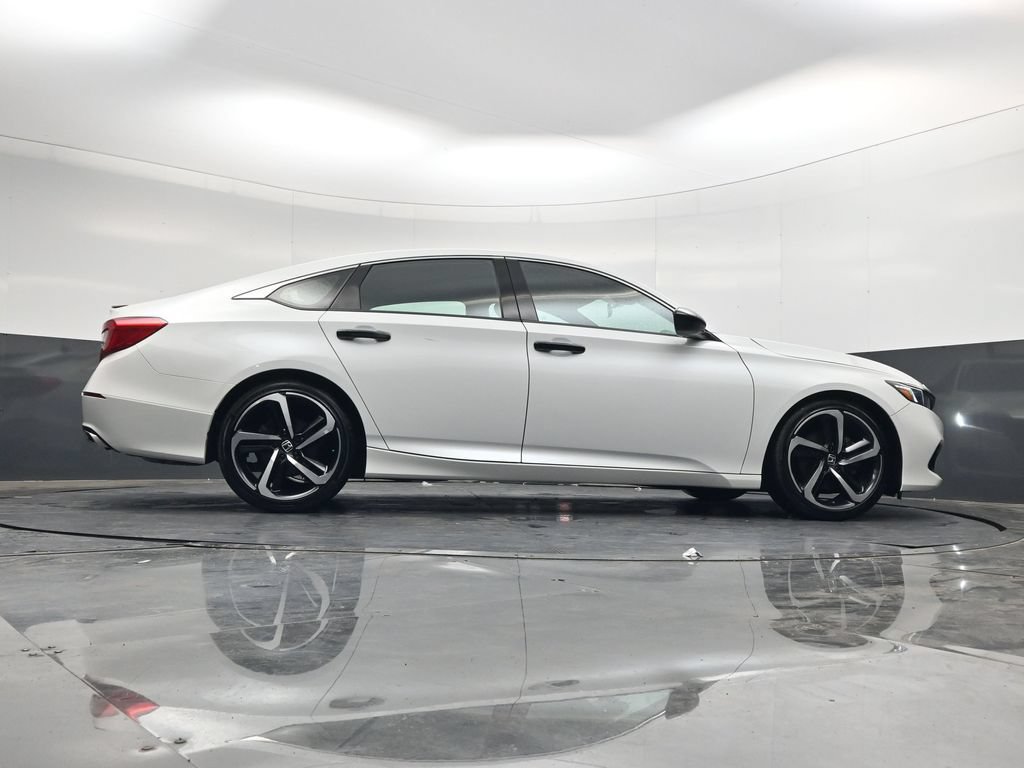 Used 2022 Honda Accord Sport image 37
