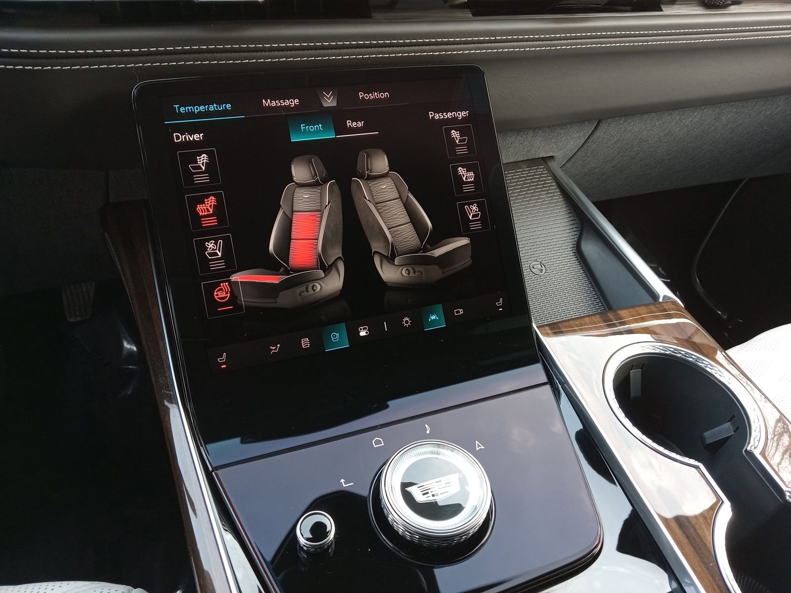 Used 2026 Cadillac Escalade Platinum Sport w/ LPO, ONYX Package image 20