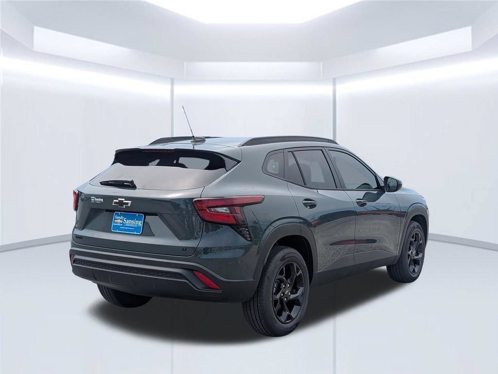 New 2026 Chevrolet Trax LT w/ Sunroof Package FWD image 6