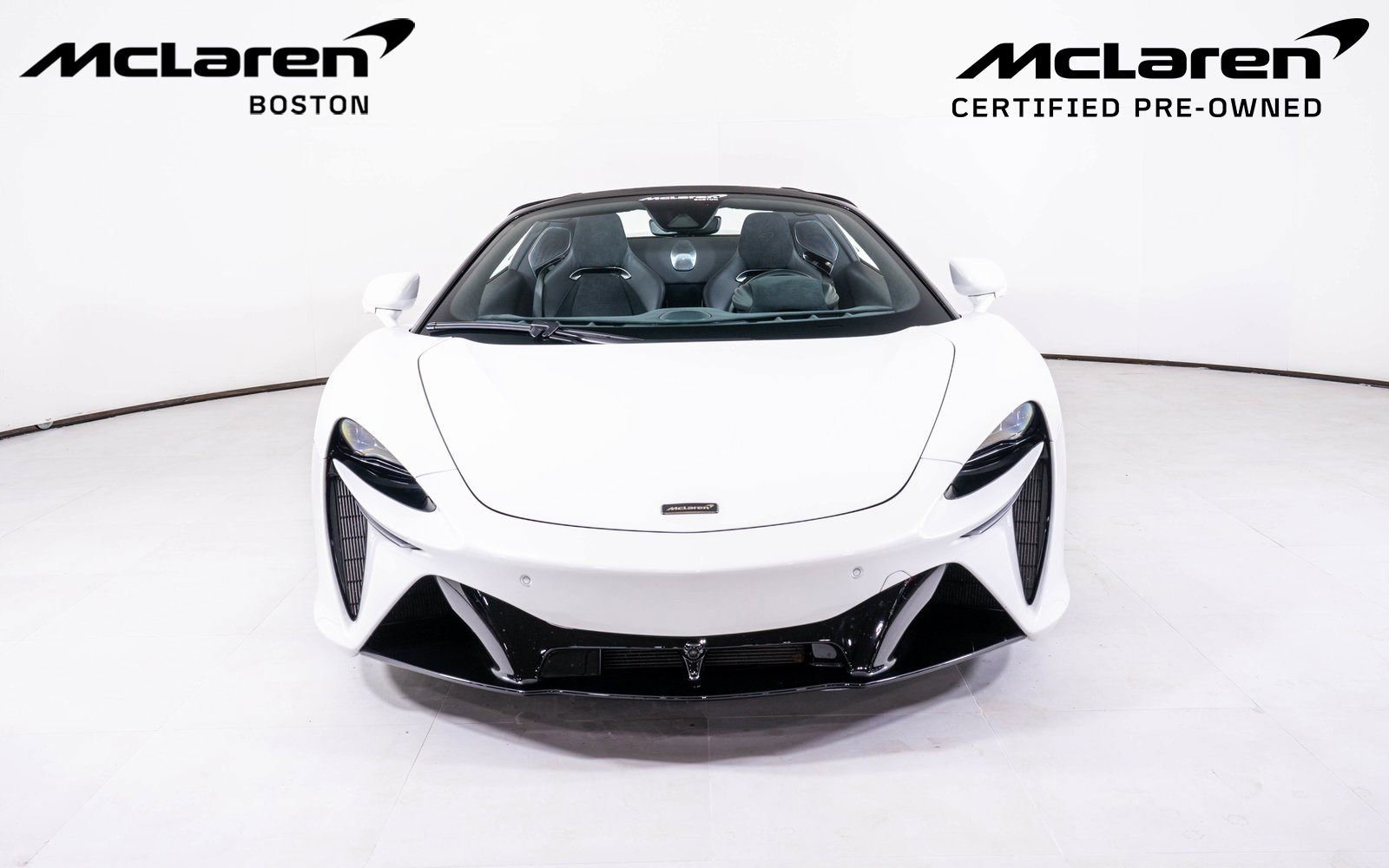 Used 2025 McLaren Artura Spider RWD image 10