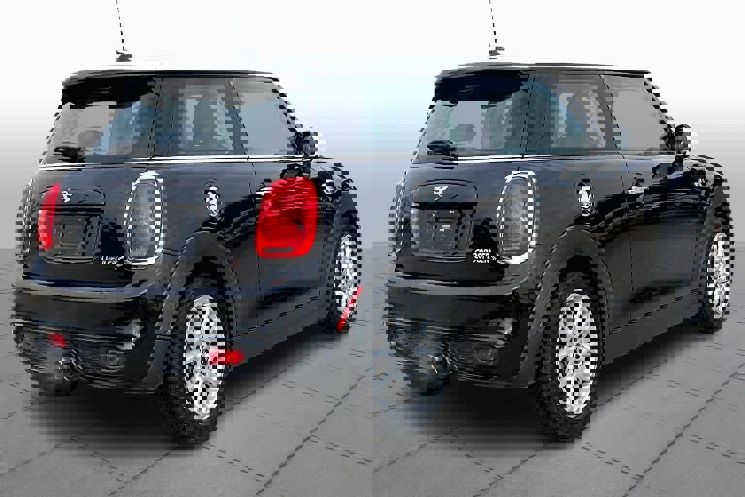 Used 2017 MINI Cooper S image 13