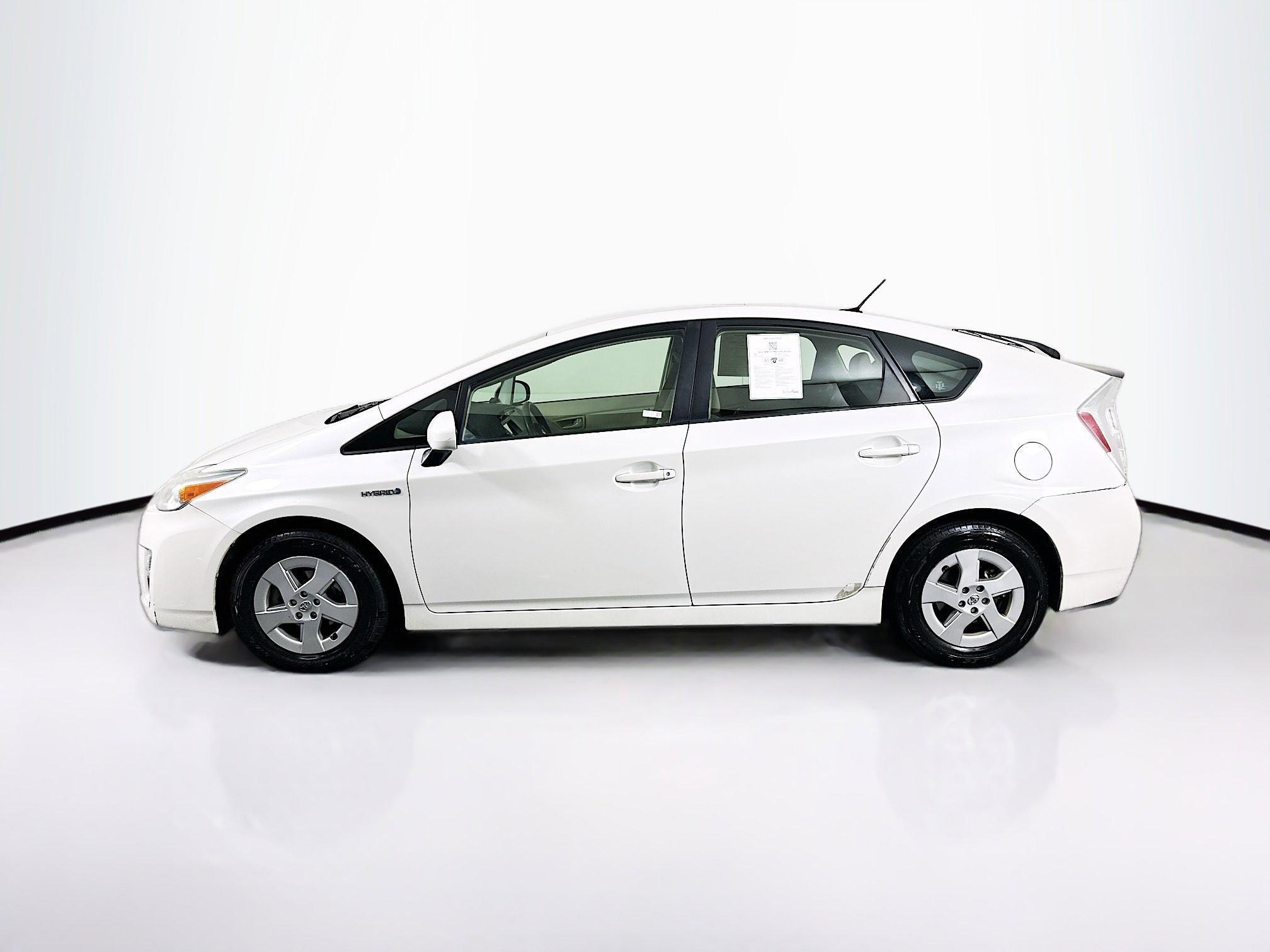 Used 2010 Toyota Prius One image 4