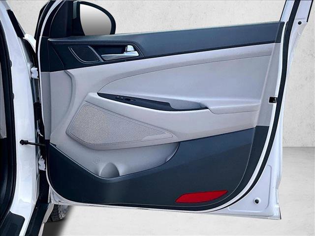 Used 2017 Hyundai Tucson Eco image 16