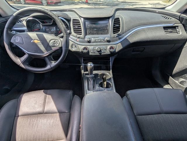 Used 2018 Chevrolet Impala LT FWD image 12