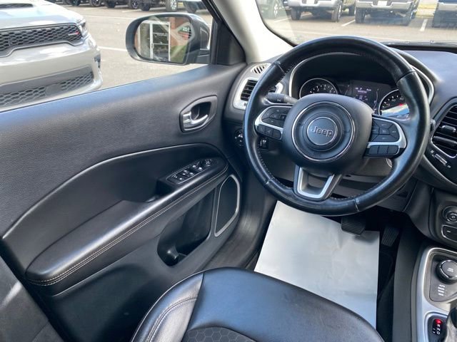 Certified 2020 Jeep Compass Latitude w/ Cold Weather Group image 33