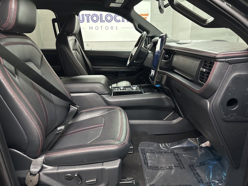 Used 2024 Ford Expedition Max Limited image 21