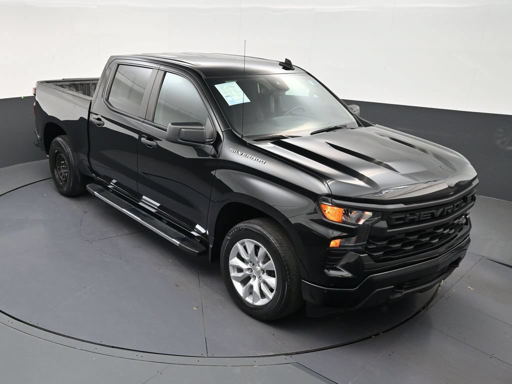 Used 2024 Chevrolet Silverado 1500 Custom RWD image 18