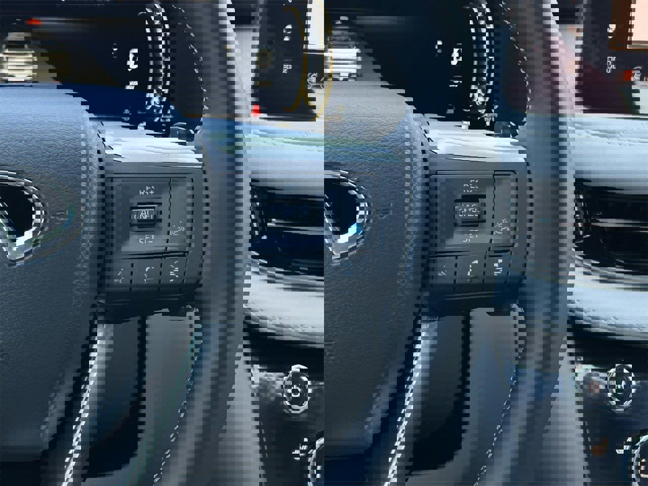 New 2026 INFINITI QX60 Autograph w/ Dark Cargo Package image 14