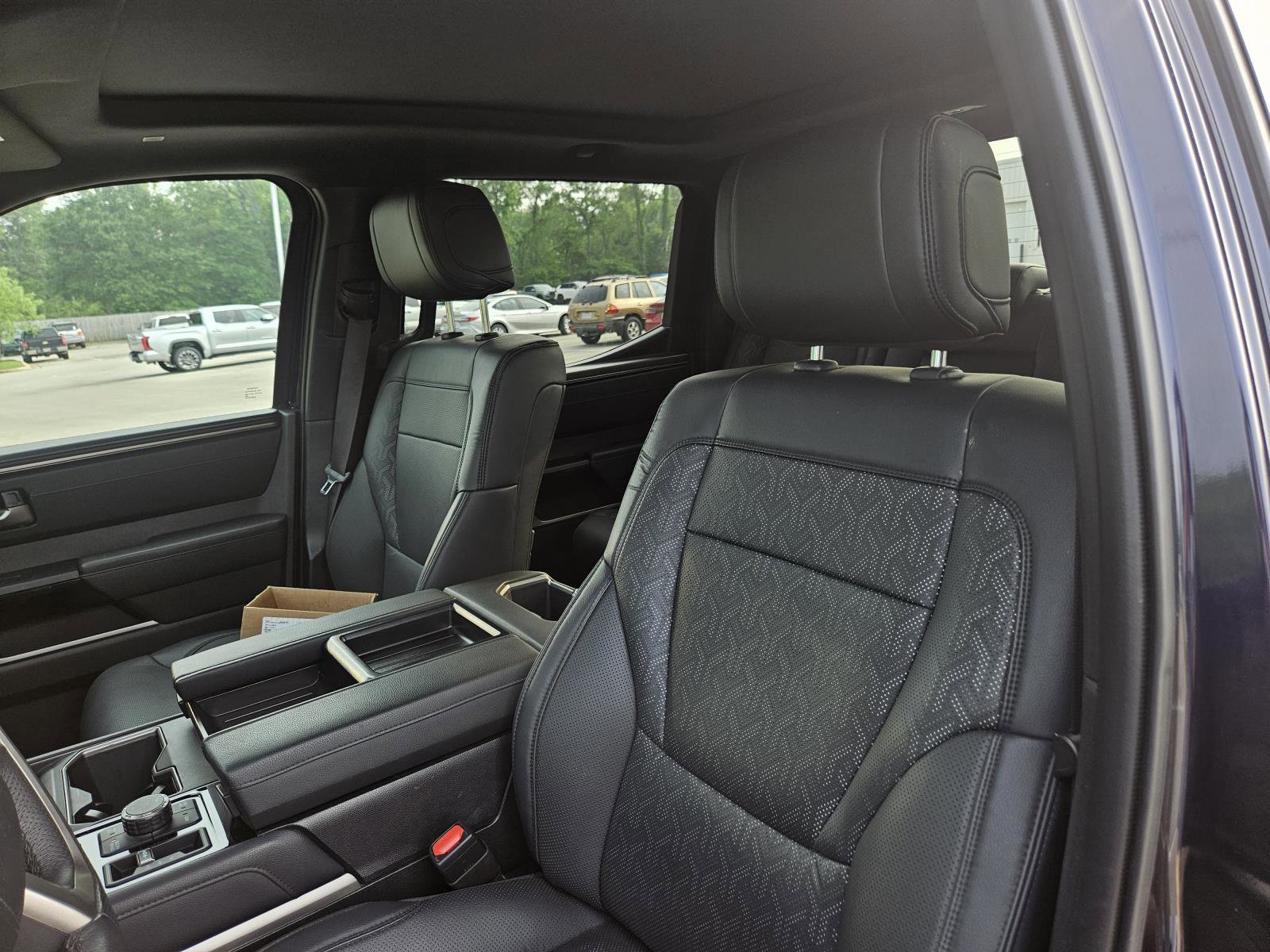 Used 2025 Toyota Tundra Limited w/ TRD Off-Road Package AWD/4WD image 13