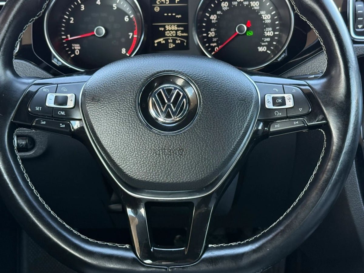 Used 2016 Volkswagen Jetta Sport FWD image 53