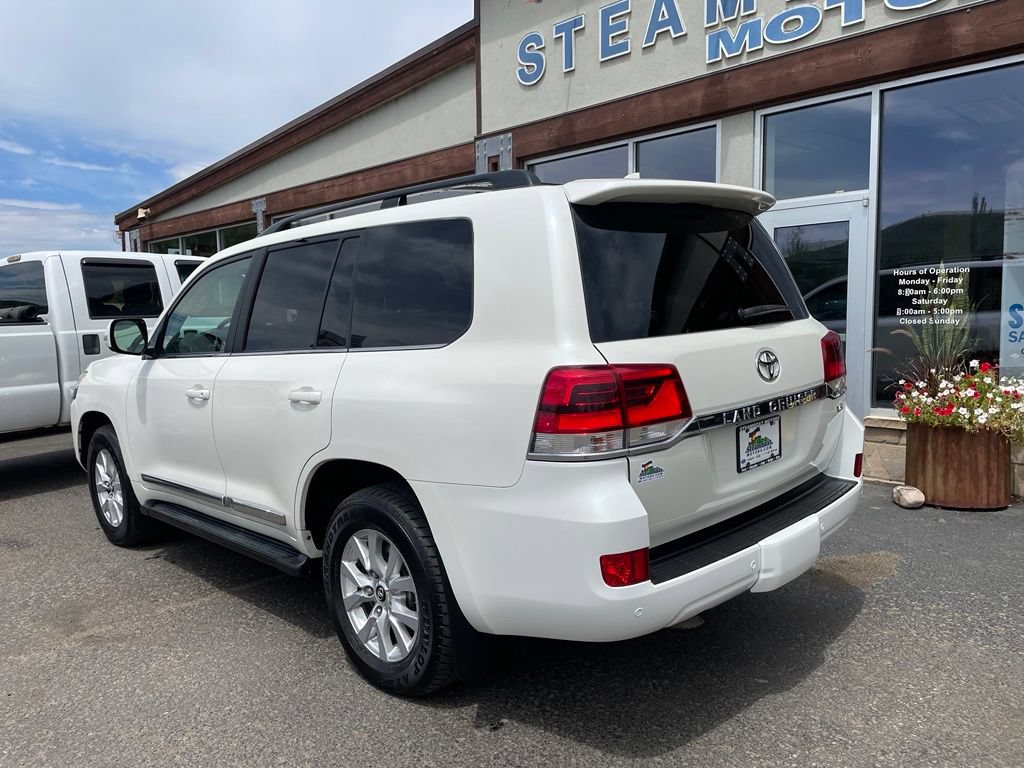 Used 2016 Toyota Land Cruiser AWD/4WD image 5