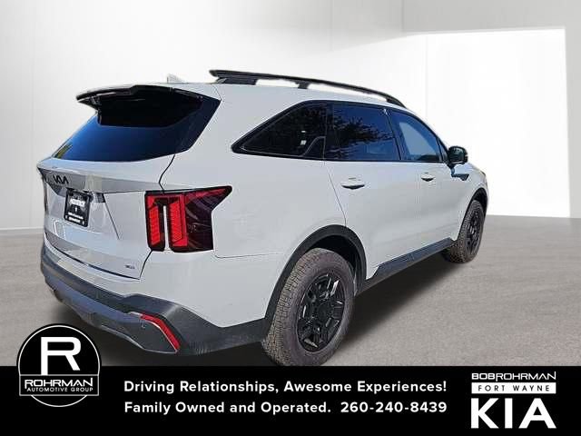 Certified 2025 Kia Sorento SX Prestige image 3