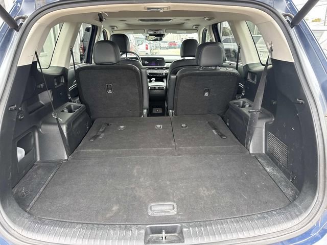 Used 2023 Kia Telluride EX w/ EX Captain's Chair Package image 10