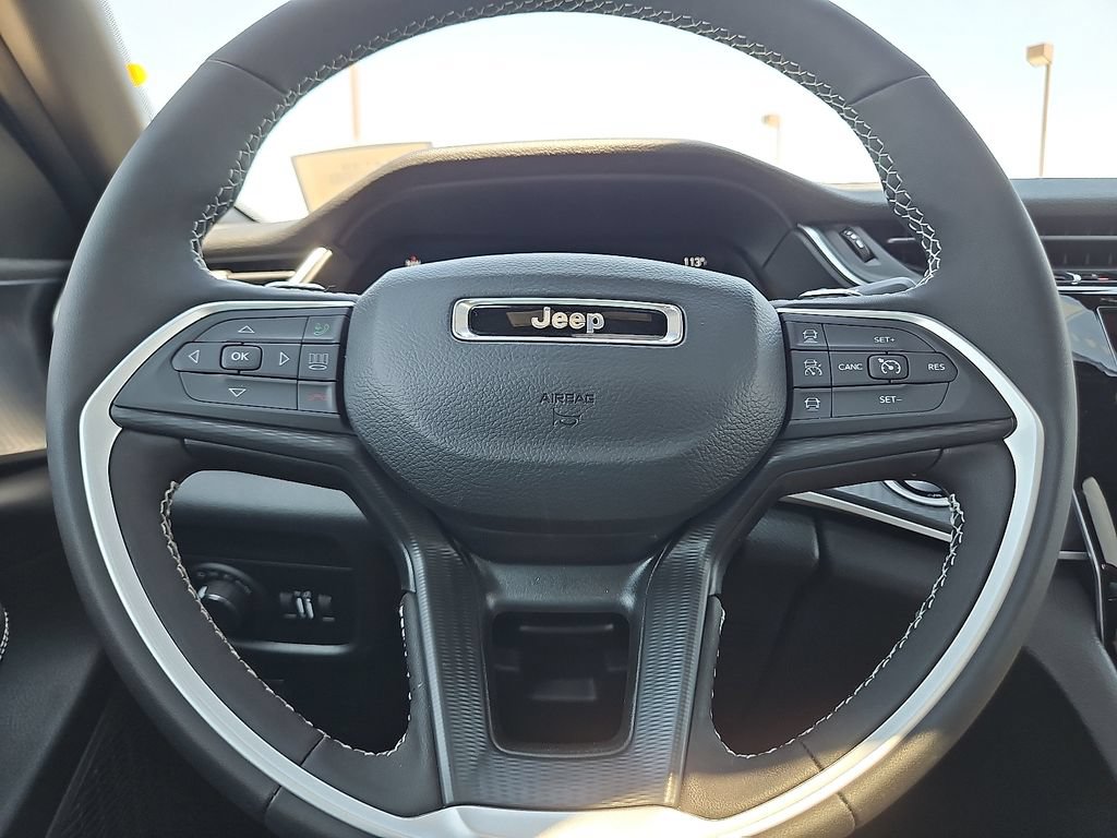 New 2026 Jeep Grand Cherokee L 4WD image 19