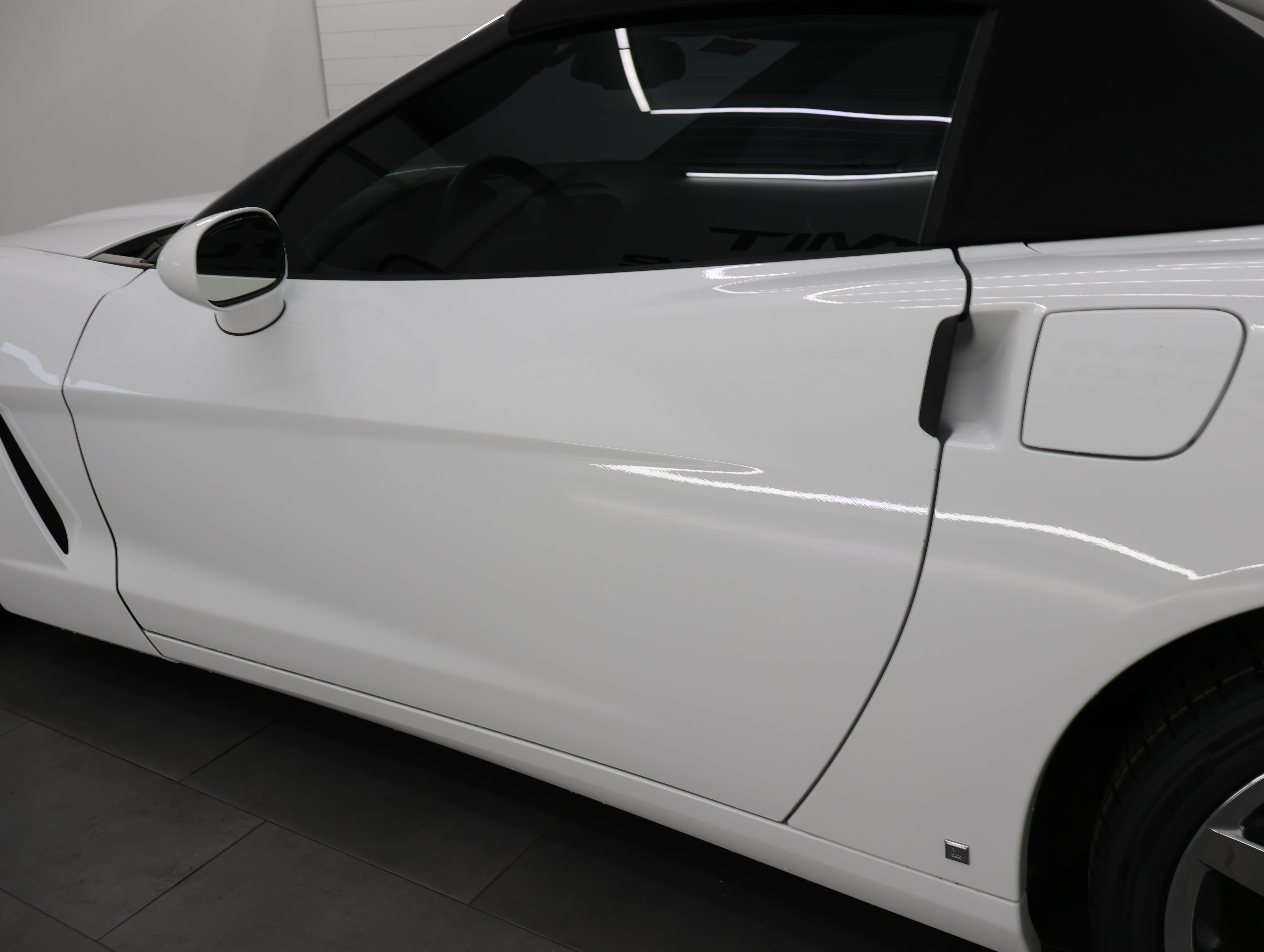 Used 2007 Chevrolet Corvette Convertible w/ Preferred Equipment Group RWD image 29