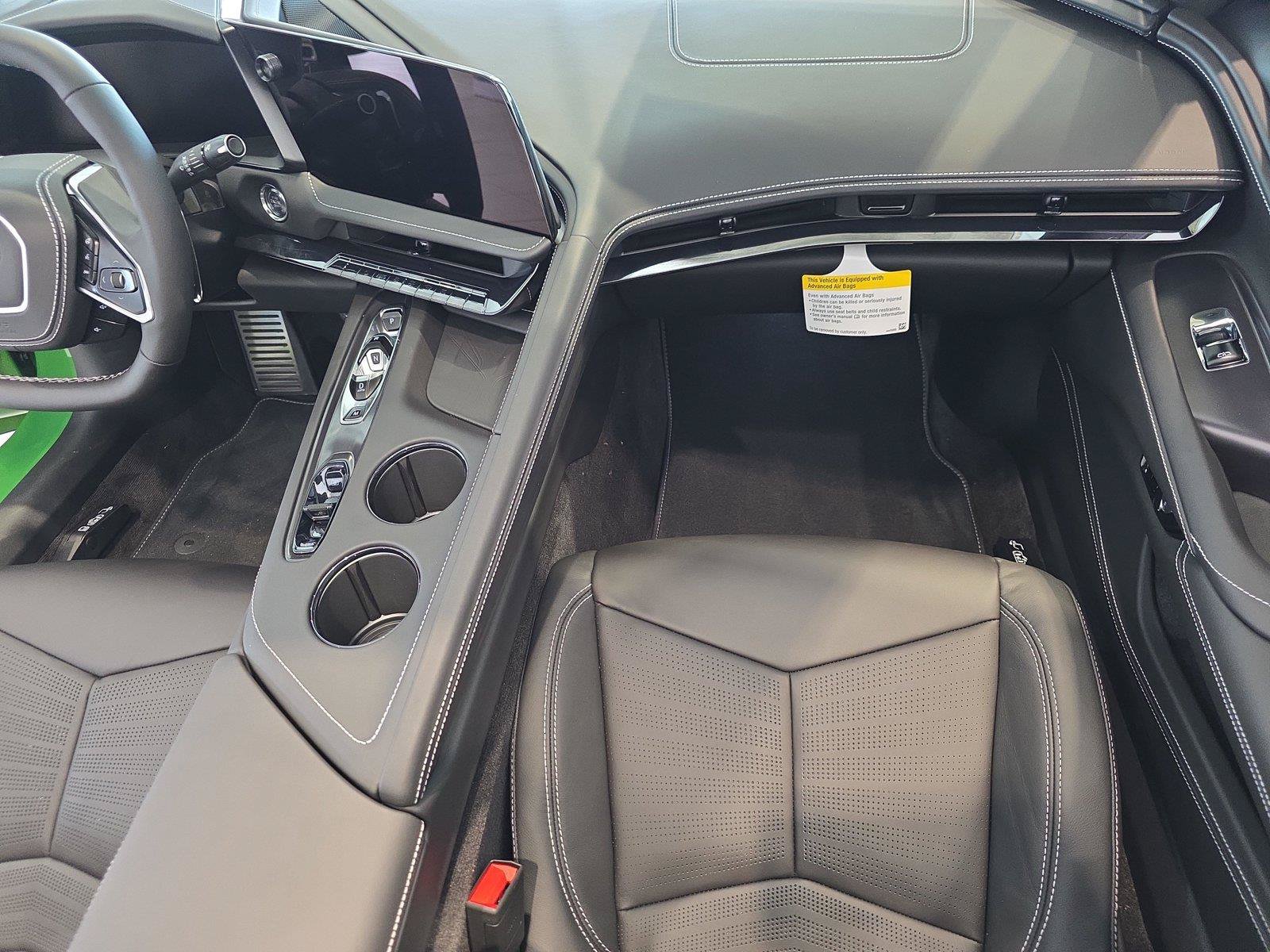 New 2027 Chevrolet Corvette Stingray Convertible w/ Z51 Performance Package RWD image 17