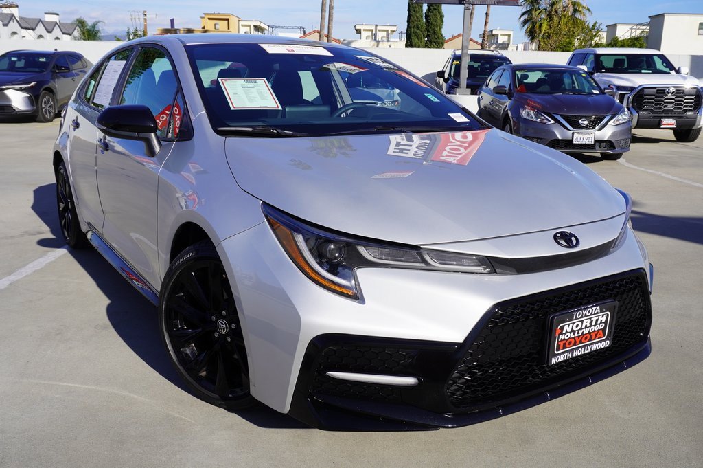 Certified 2022 Toyota Corolla SE w/ Carpet Mat Package (TMS) image 2