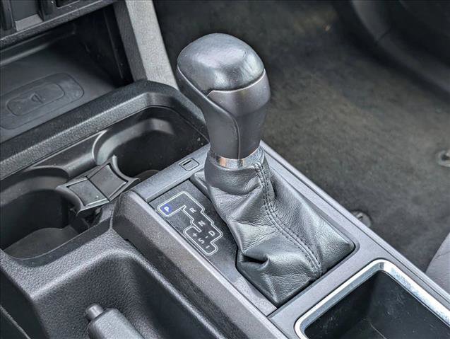 Used 2019 Toyota Tacoma TRD Sport w/ Technology Package image 17