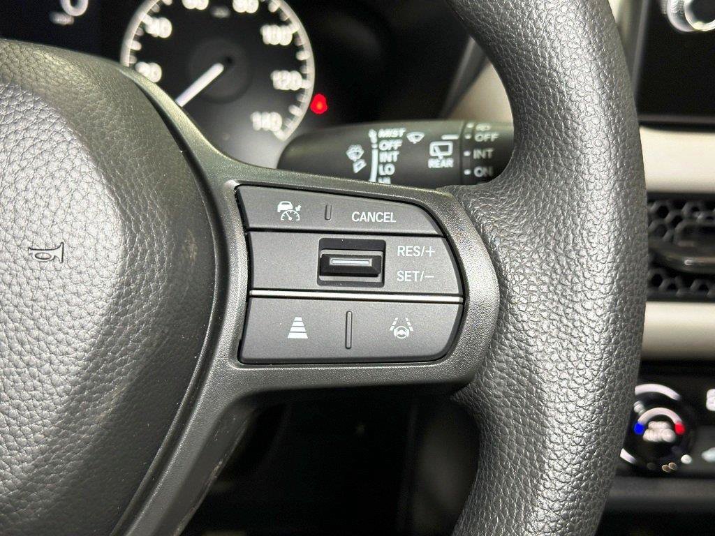 New 2027 Honda HR-V LX image 16