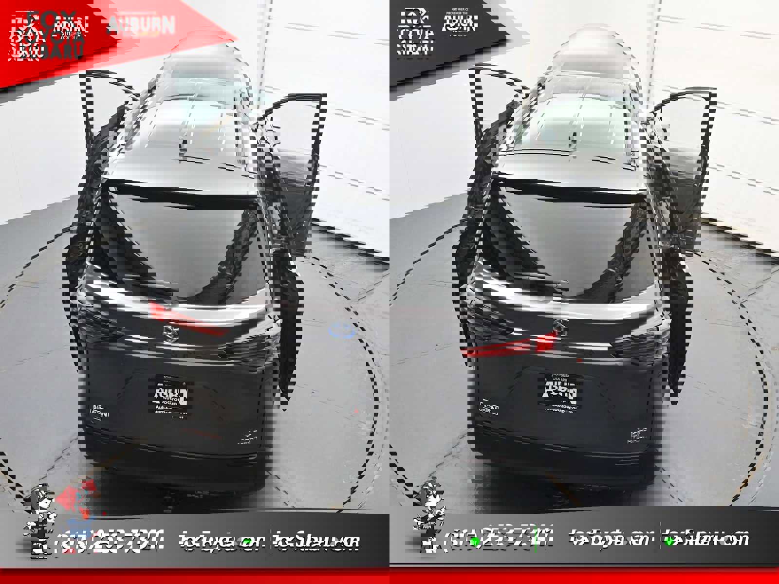 Used 2022 Toyota Sienna XLE w/ XLE Plus Package image 32