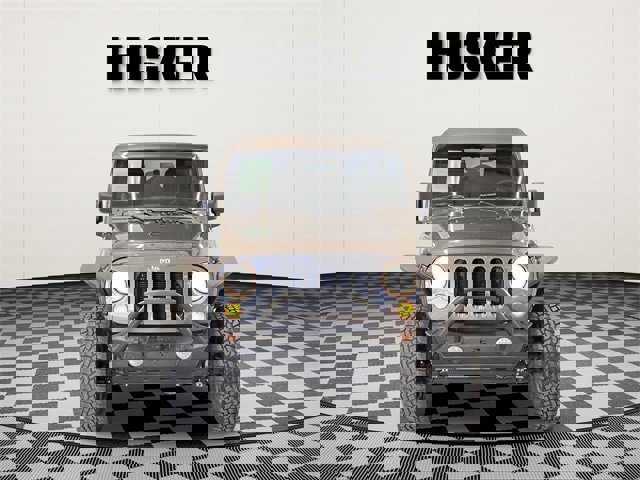 Used 2014 Jeep Wrangler Unlimited Sport w/ Connectivity Group image 3