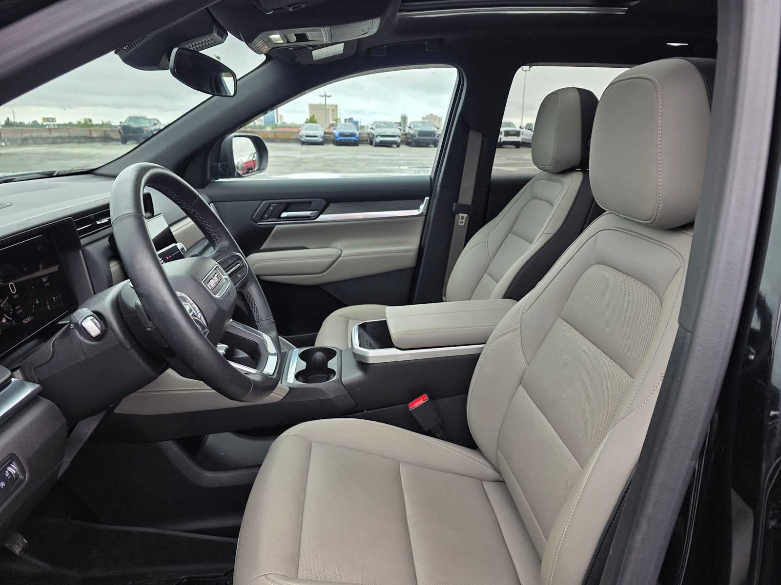Used 2025 GMC Terrain Elevation w/ Elevation Premium Package AWD/4WD image 20