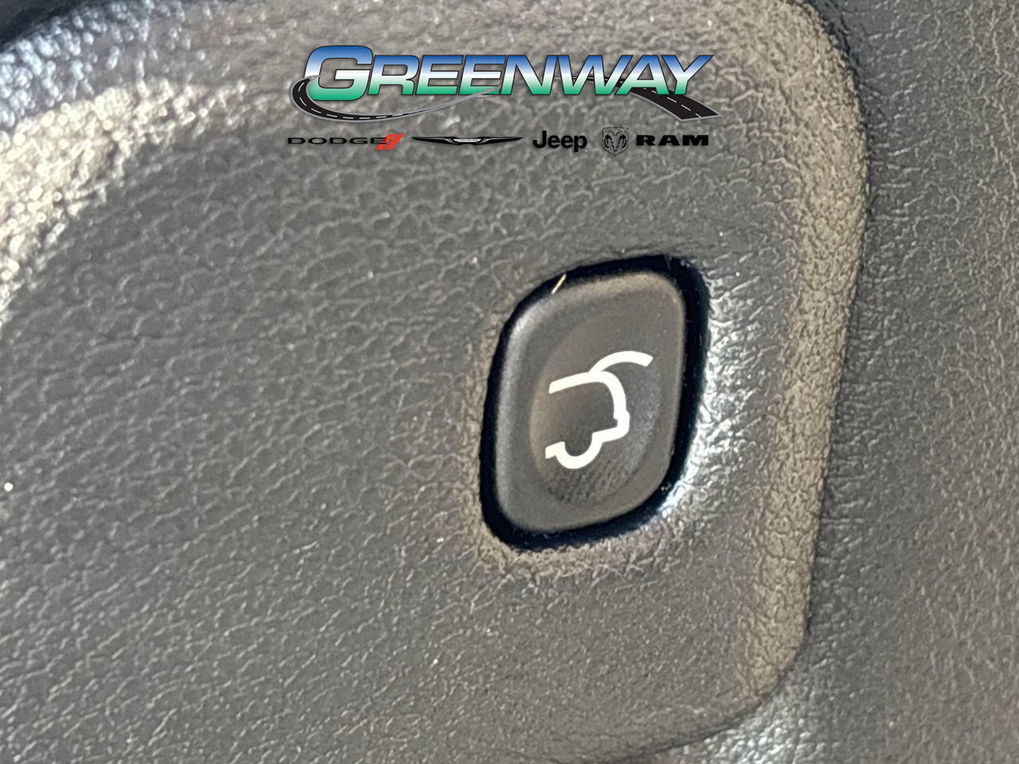 Used 2021 Dodge Durango GT image 9